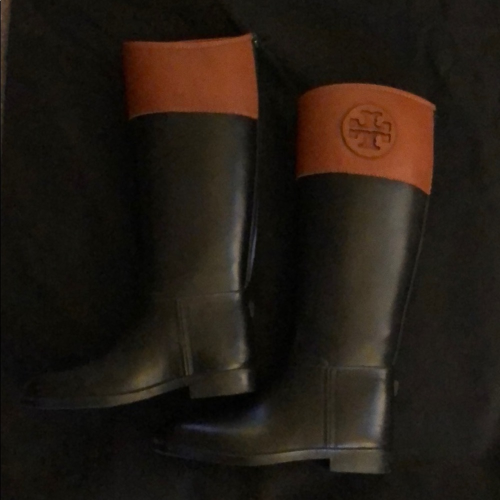 Tory Burch rain boots brown/black size 7